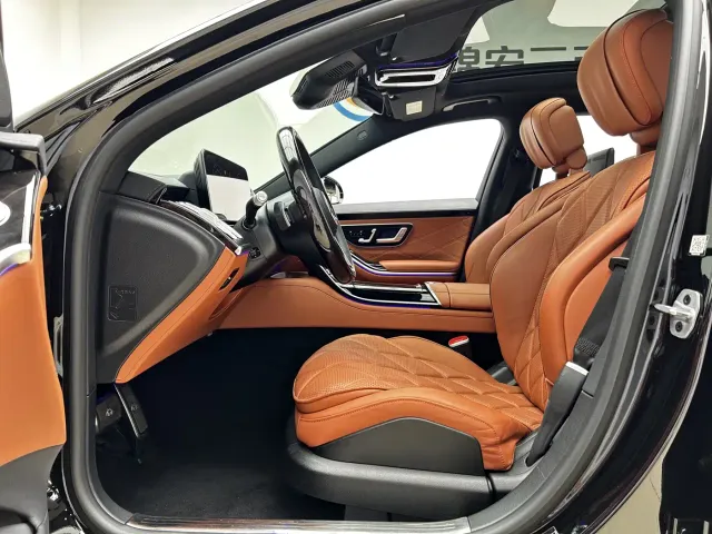 Mercedes-Benz Maybach S-Class — Фото автомобиля 8