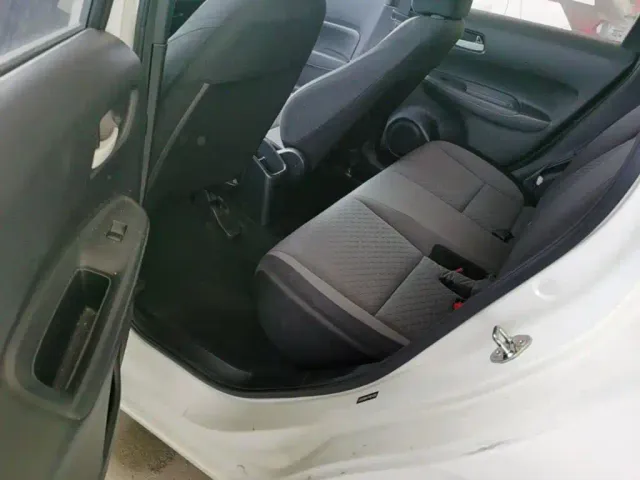 Honda Fit — Фото автомобиля 16