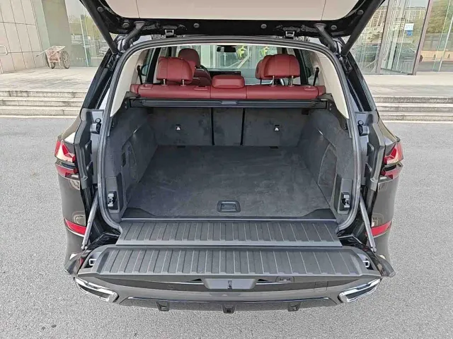 BMW X5 — Фото автомобиля 8