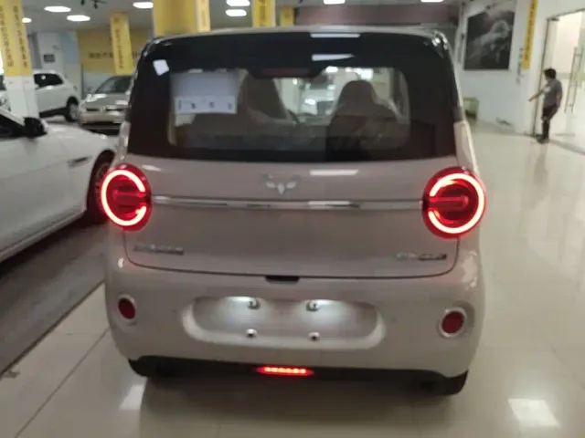 Wuling Hongguang Mini EV — Фото автомобиля 5