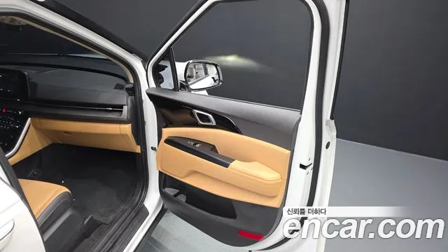Kia Canival Carnival 4 поколение Бензин 9 мест Prestige — Фото автомобиля 20