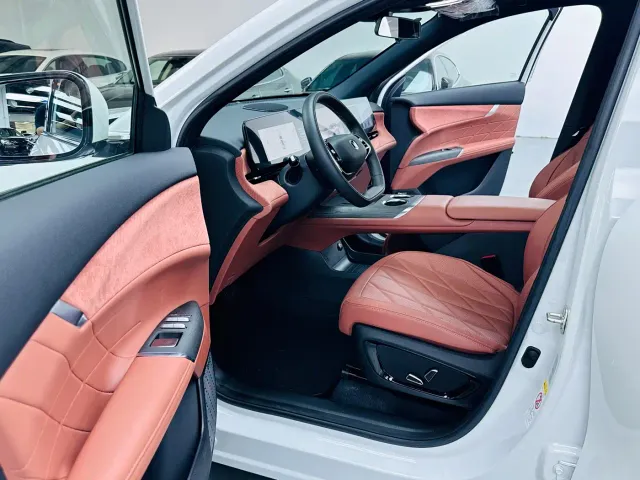 Changan CS75 Plus — Фото автомобиля 4