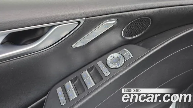Genesis G80 Бензин 2.5 турбо AWD — Фото автомобиля 25
