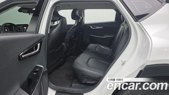 Kia EV6 — Фото автомобиля 17