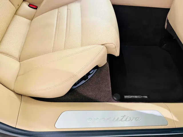 Porsche Panamera — Фото автомобиля 20
