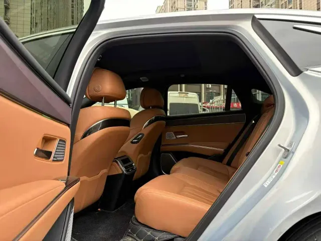 BYD Han L — Фото автомобиля 5