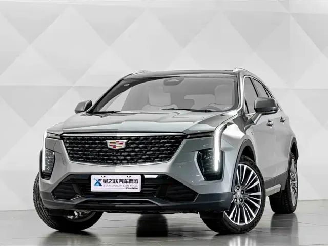 Cadillac XT4 — Фото автомобиля 2