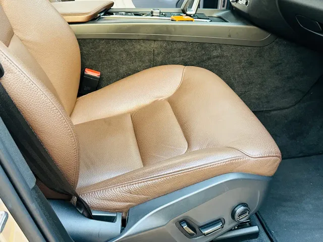 Volvo XC60 — Фото автомобиля 14
