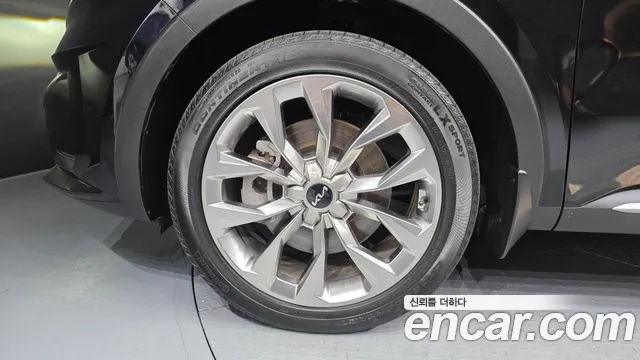 Kia Sorento Sorento 4-е поколение Бензин 2.5T 2WD — Фото автомобиля 5