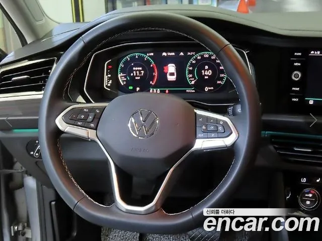 Volkswagen Jetta — Фото автомобиля 8