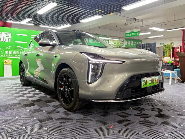 IM Motors LS6 — Фото автомобиля 3