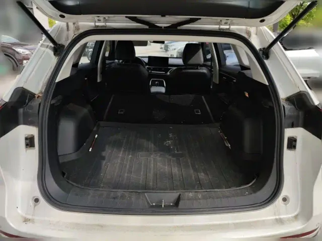 Haval H6 — Фото автомобиля 15