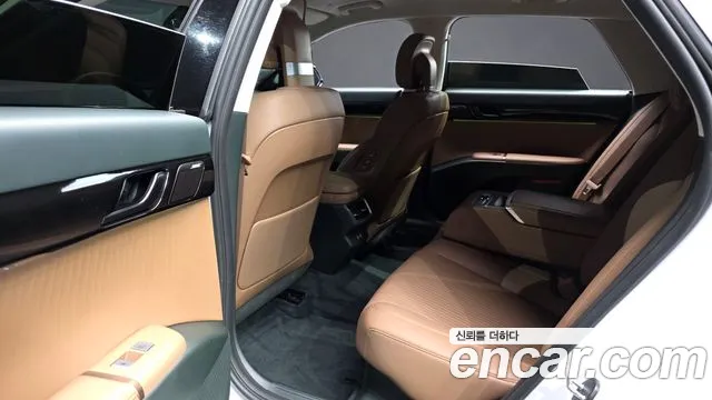 Hyundai Grandeur GN7 — Фото автомобиля 11