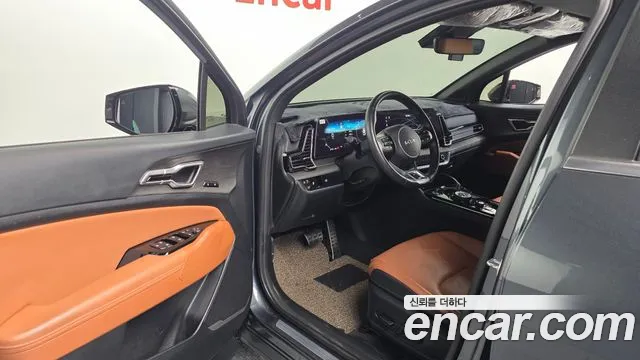 Kia Sportage Sportage 5-е поколение Бензин 1.6 турбо 2WD — Фото автомобиля 10