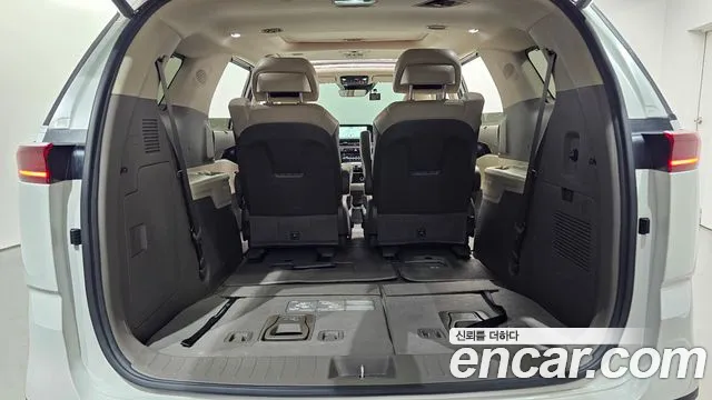 Kia Carnival 4th Gen — Фото автомобиля 28