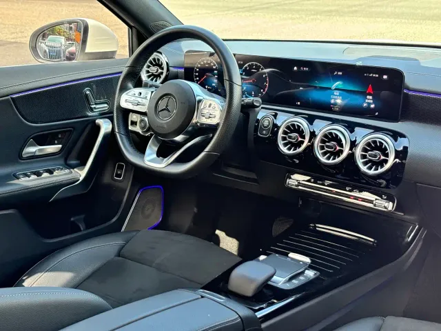 Mercedes-Benz A-Class — Фото автомобиля 10