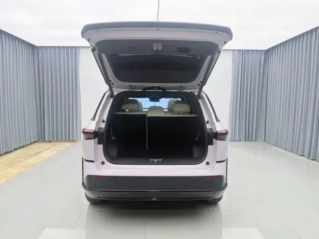 Toyota BoZhi 3X — Фото автомобиля 17