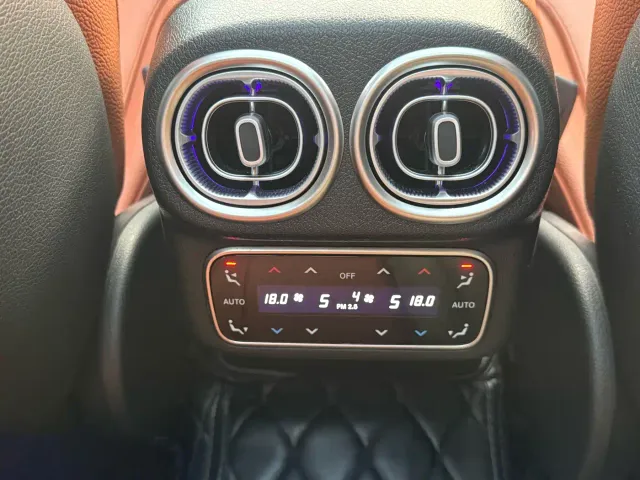 Mercedes-Benz GLC-Class — Фото автомобиля 18