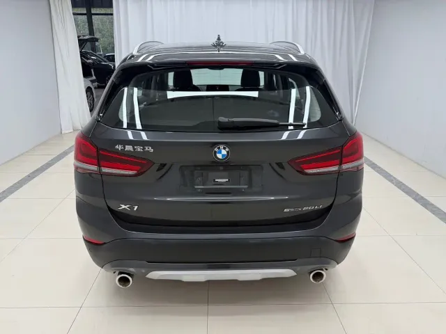 BMW X1 — Фото автомобиля 5