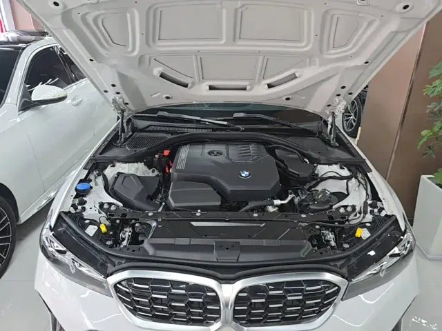 BMW 3 Series — Фото автомобиля 19