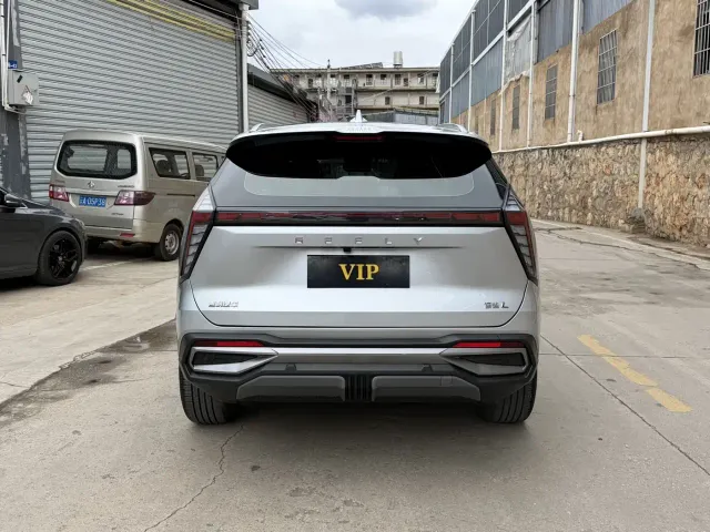 Geely Boyue L — Фото автомобиля 15