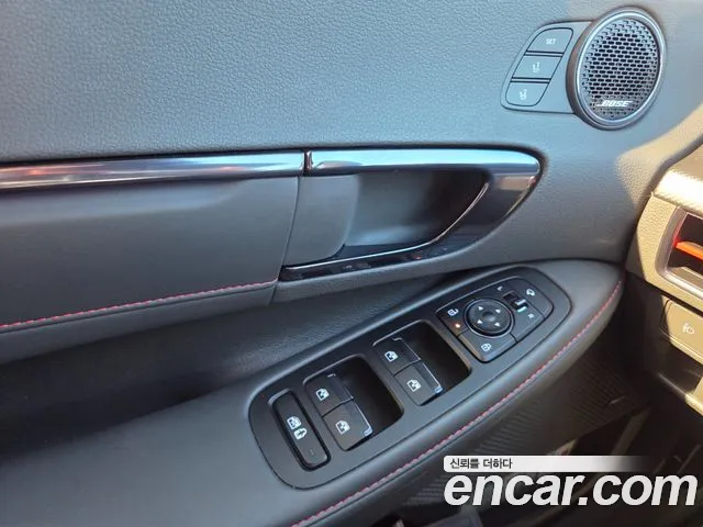 Hyundai Sonata — Фото автомобиля 19