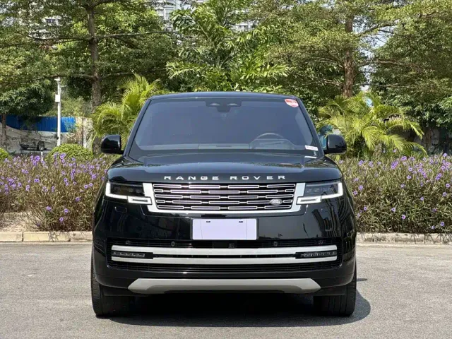 Land Rover Range Rover — Фото автомобиля 3