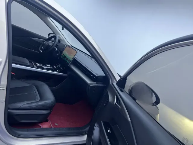 Wuling Starlight — Фото автомобиля 21