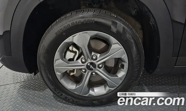 Kia Seltos — Фото автомобиля 5
