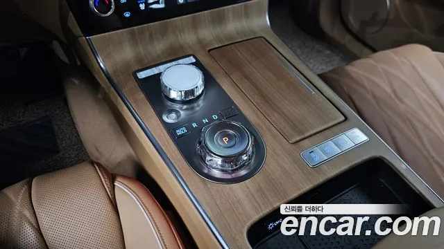 Genesis G80 Бензин 2.5 турбо AWD — Фото автомобиля 5