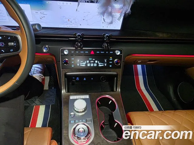 Genesis GV80 — Фото автомобиля 9
