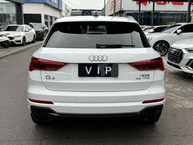 Audi Q3 — Фото автомобиля 4