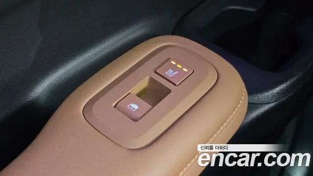 Hyundai Santa Fe MX5 — Фото автомобиля 27