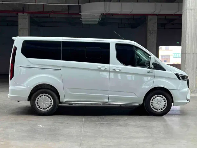 Ford Transit — Фото автомобиля 4