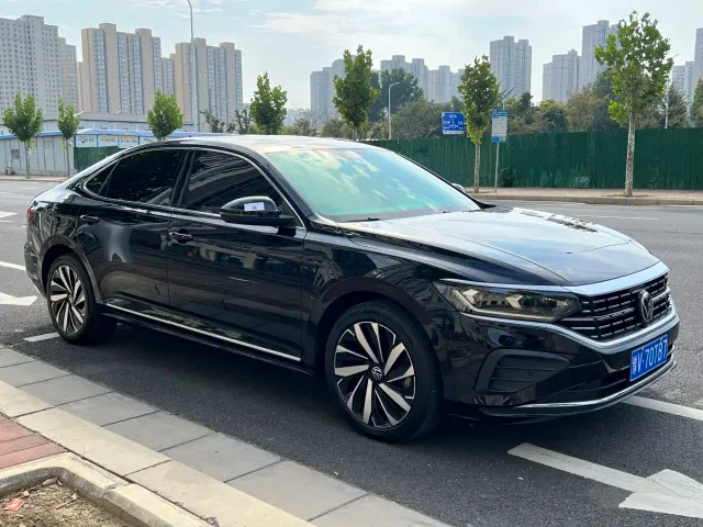 Volkswagen Passat — Фото автомобиля 6