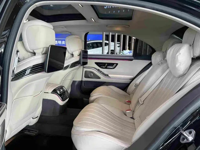 Mercedes-Benz S-Class — Фото автомобиля 3