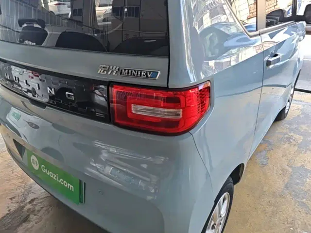 Wuling Hongguang Mini EV — Фото автомобиля 7