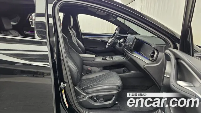 BYD Sealion 7 — Фото автомобиля 11