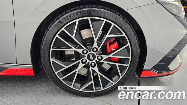 Hyundai AVANTE — Фото автомобиля 5