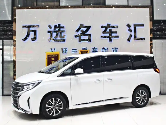GAC Trumpchi M8 — Фото автомобиля 3