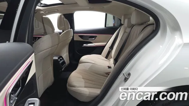 Mercedes-Benz E-Class W214 — Фото автомобиля 11