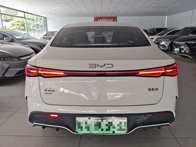 BYD Seal 06 — Фото автомобиля 5