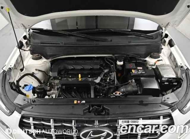 Hyundai Venue — Фото автомобиля 6