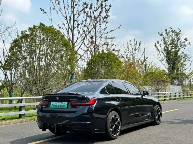 BMW i3 — Фото автомобиля 7