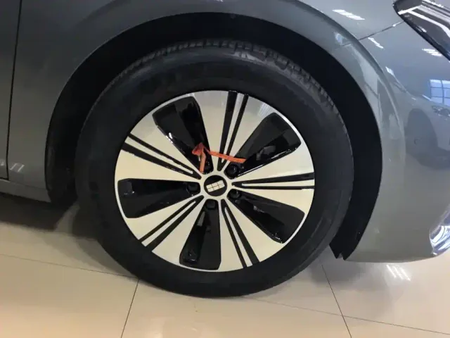 Geely Galaxy A7 — Фото автомобиля 6