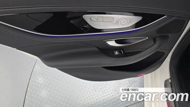 Mercedes-Benz AMG GT 4 двери 43 4MATIC+ — Фото автомобиля 24