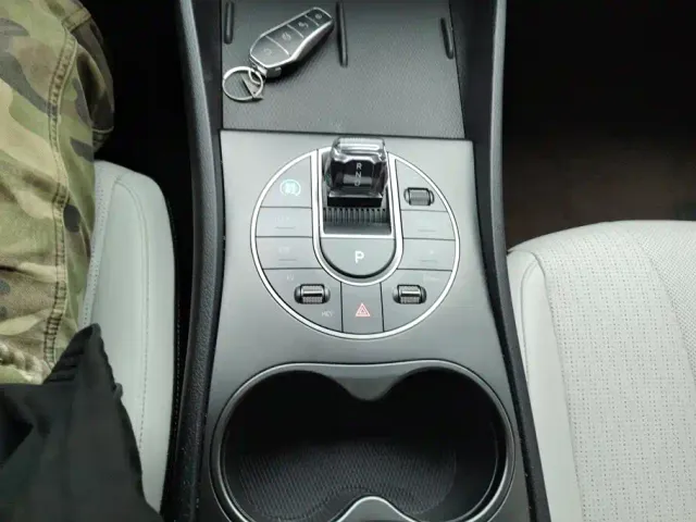 BYD Seal 05 DM-i — Фото автомобиля 16