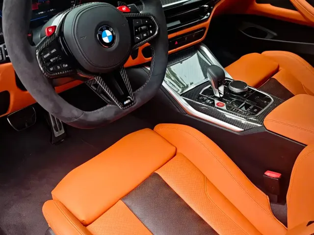 BMW M4 — Фото автомобиля 15