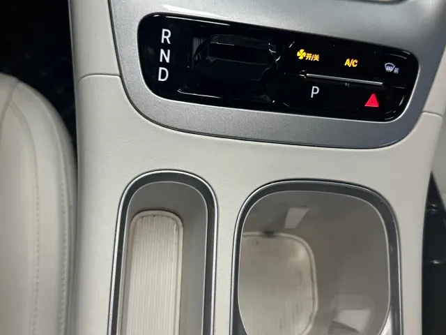 Geely Starry Wish — Фото автомобиля 9