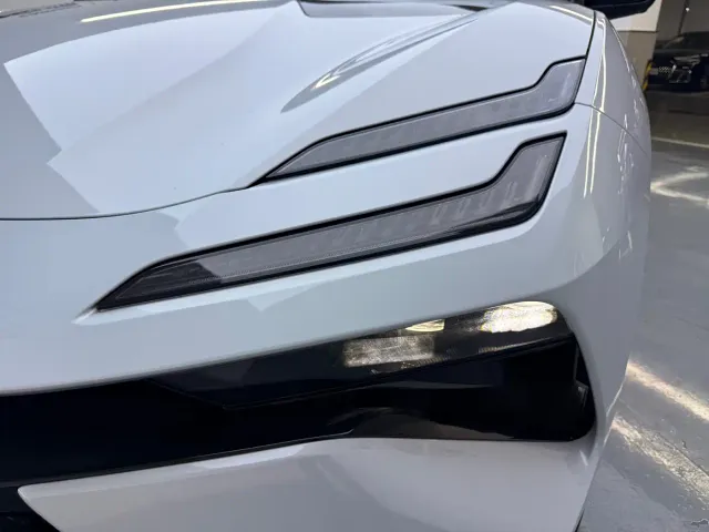 Lotus Emeya — Фото автомобиля 25